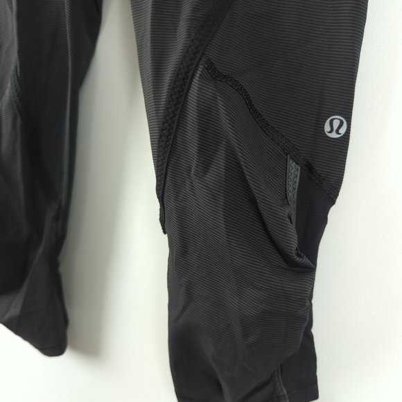 Lululemon Size 6 Run Pace Crop Women's Black/Gray Ruched Sides Active Leggings - Picture 2 of 10